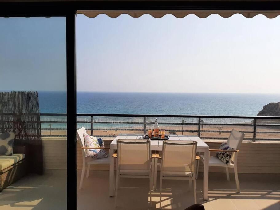 Top-Floor Beachfront Apartment With Parking, Pool, & Spacious Sea-View Balcony Villajoyosa Exterior foto